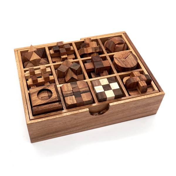 Hovedbilde 12 IQ-nøtter i boks