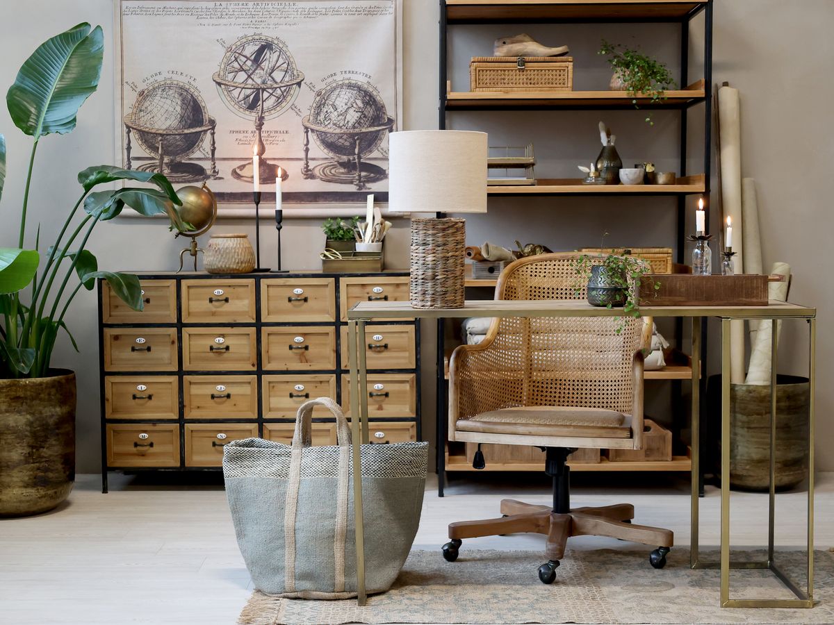 Kommode med 16 skuffer i natur fra Chic Antique