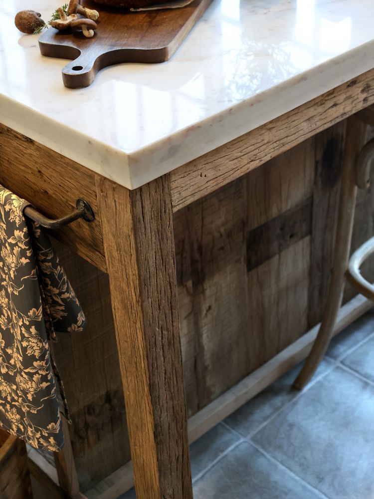 Grimaud Anrettings bord med marmorplate fra Chic Antique