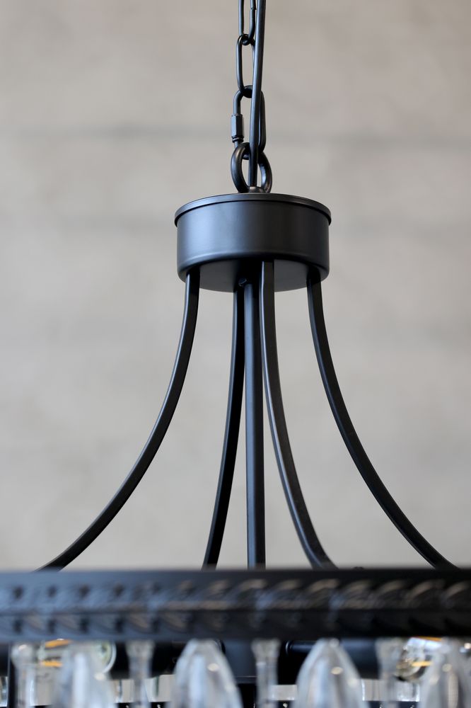Versailles Lysekrone med dråpeformede glassprismer - 57 cm høyde
