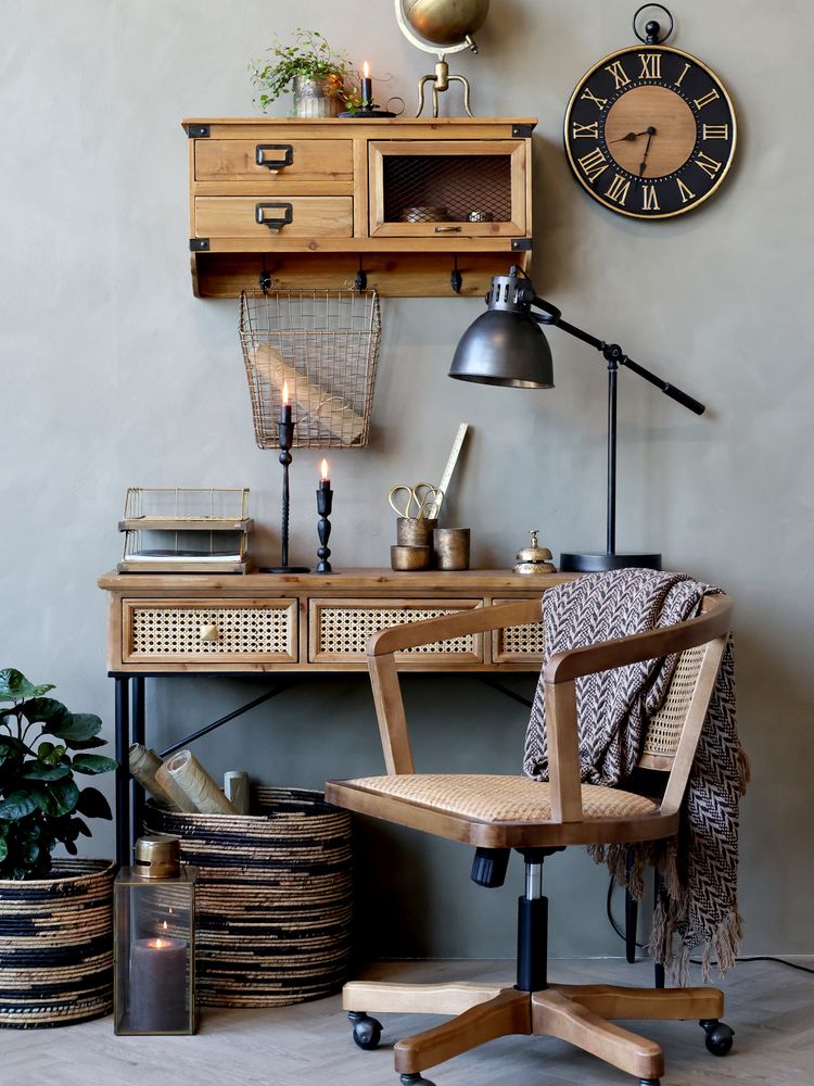 Fransk kontorstol med flettet sete og rygg fra Chic Antique 