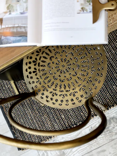 Hovedbilde Spisestol i messing med mønster fra Chic Antique